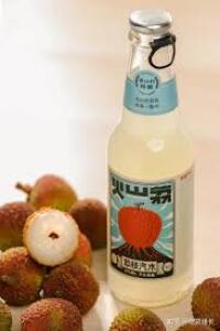 SPARKLING LYCHEE JUICE