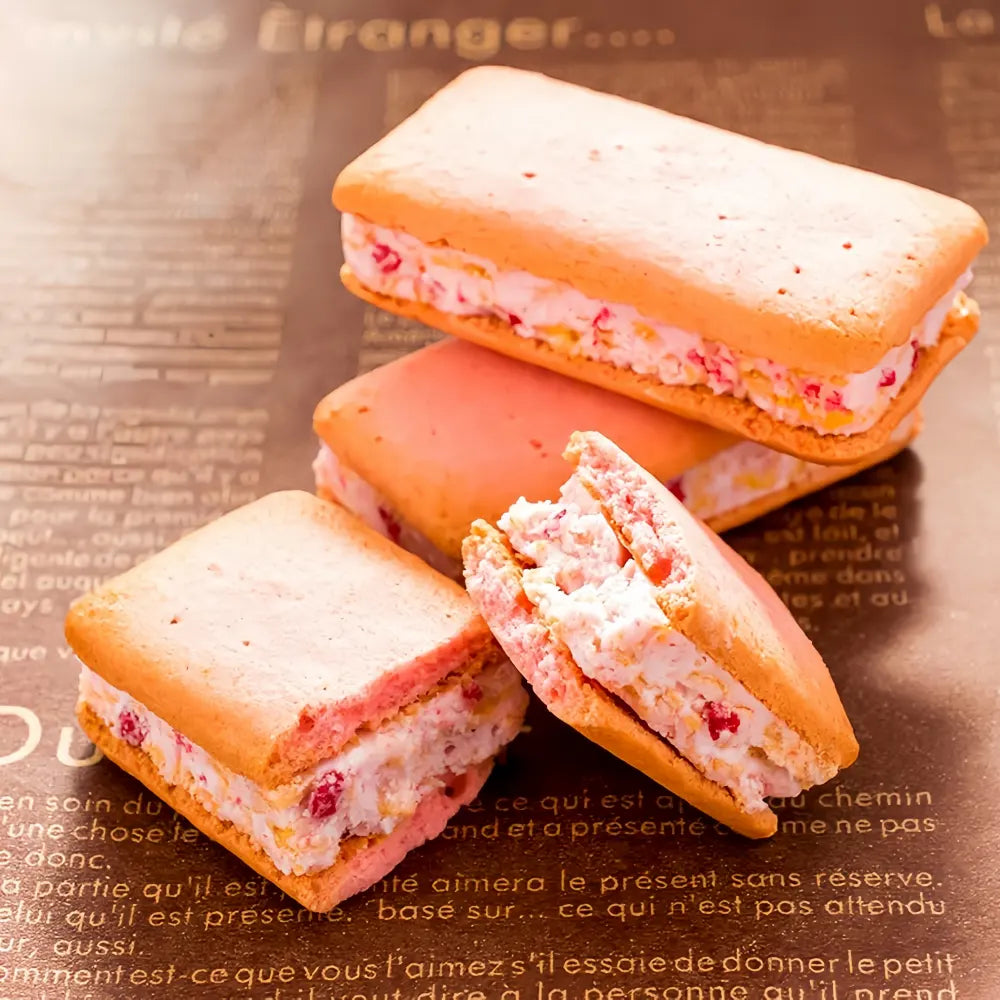 HAKATA Strawberry Sandwiches Cookies 5pcs
