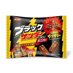YURAKU Black Thunder Chocolate Biscuit Bar 158g