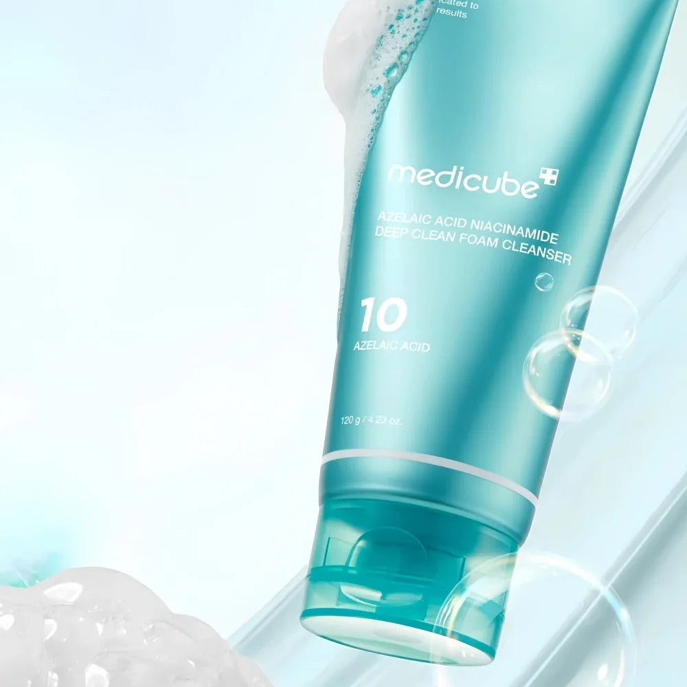 MEDICUBE Azelaic Acid Niacinamide Deep Clean Foam Cleanser 120g