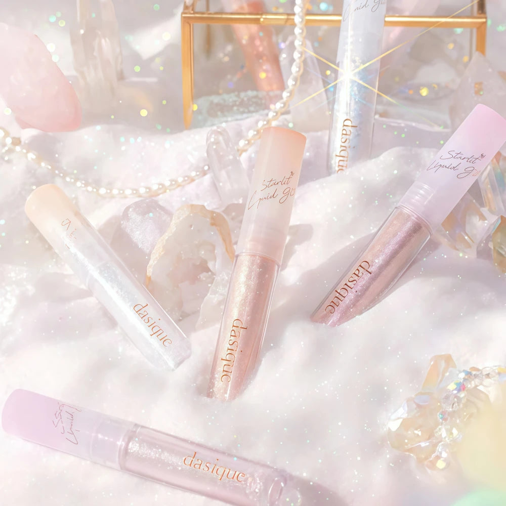 Paillettes liquides Starlit Jewel de DASIQUE, teinte 05 Pêche claire