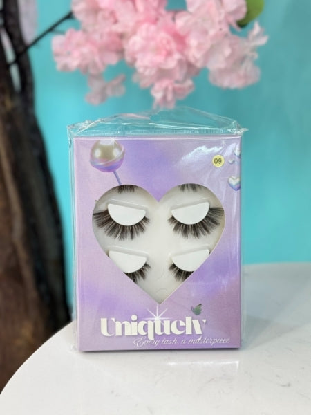 MG Cluster Lashes - 09