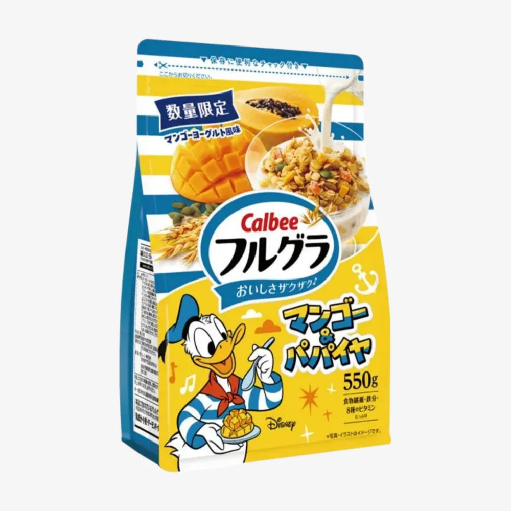 Céréales aux fruits CALBEE, saveur mangue-papaye, 550 g