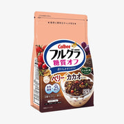 Céréales CALBEE, sucre, goût fruits rouges et cacao, 550 g
