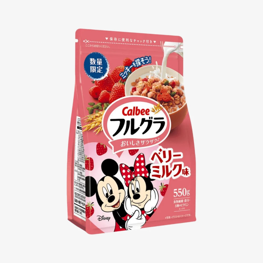 Céréales au lait et aux baies CALBEE 550 g