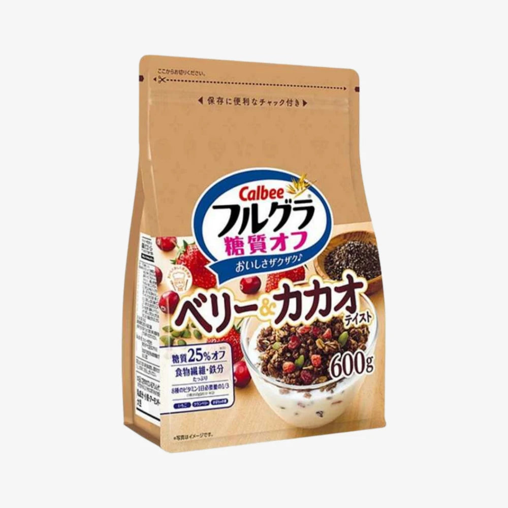 Céréales fruitées CALBEE Fraise Cacao (Moins de sucre) 600 g