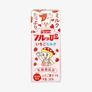 SUN A Fruity Strawberry Milk 200ml