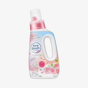 KAO New Beads Laundry Detergent Rose & Magnolia 690g