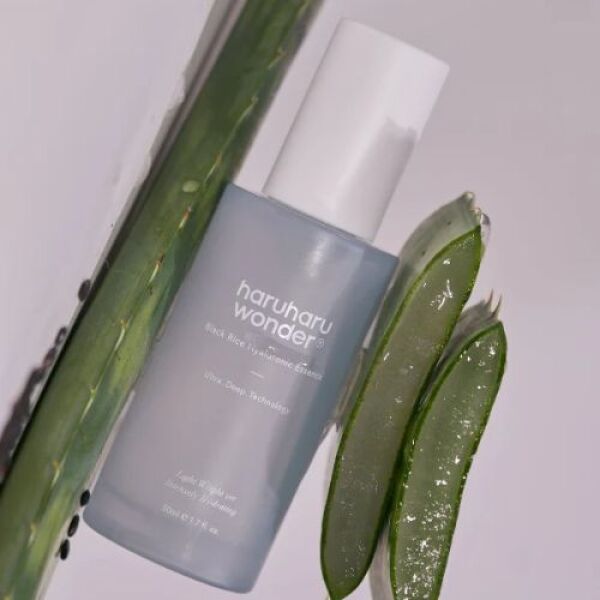 HARUHARU WONDER Black Rice Hyaluronic Essence 50ml